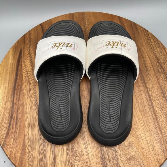 Nike Victori One Sandals Mens 10 White Slides Casual Comfort Pool Beach Shower